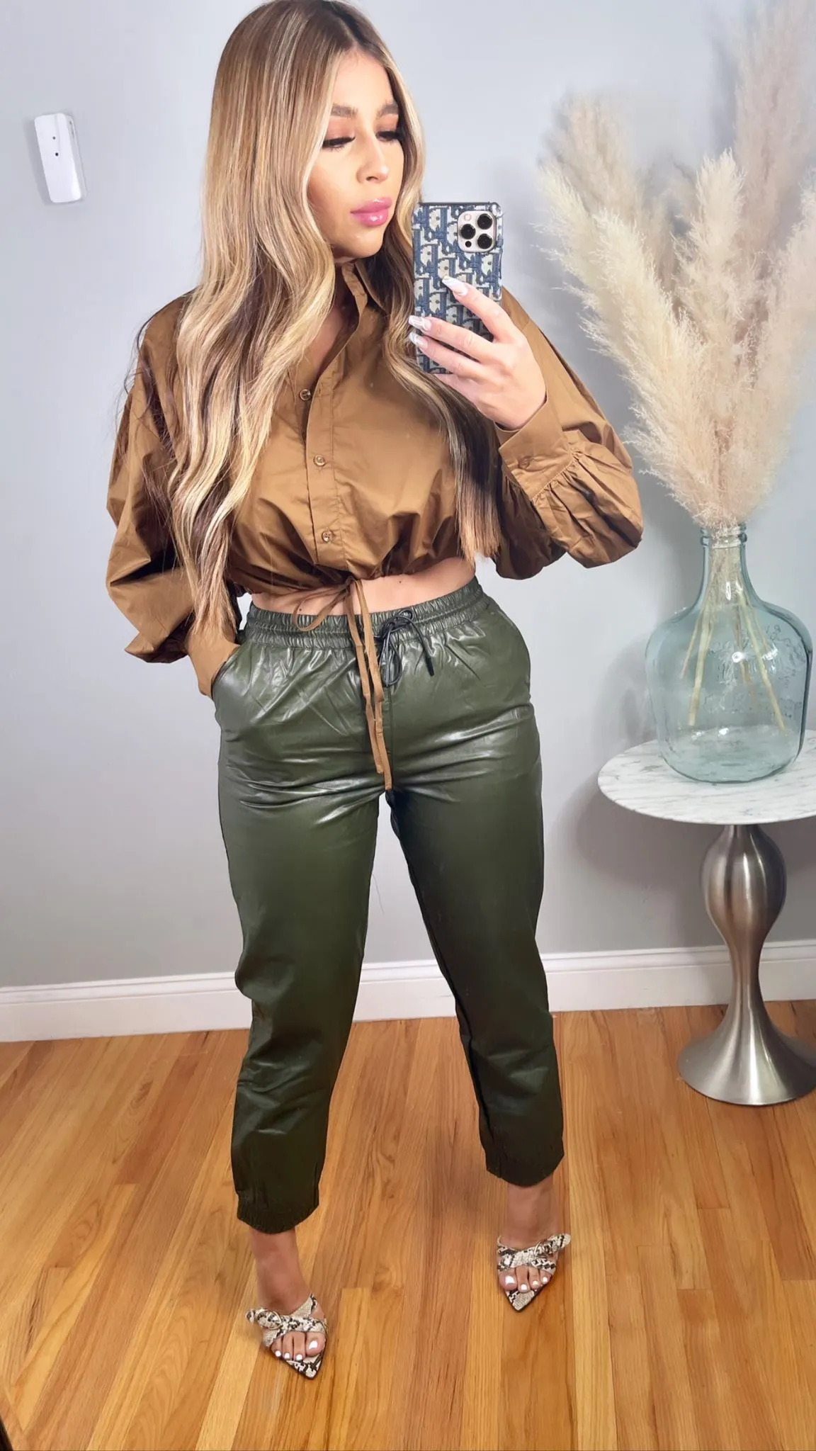 SOFIA CROP TOP