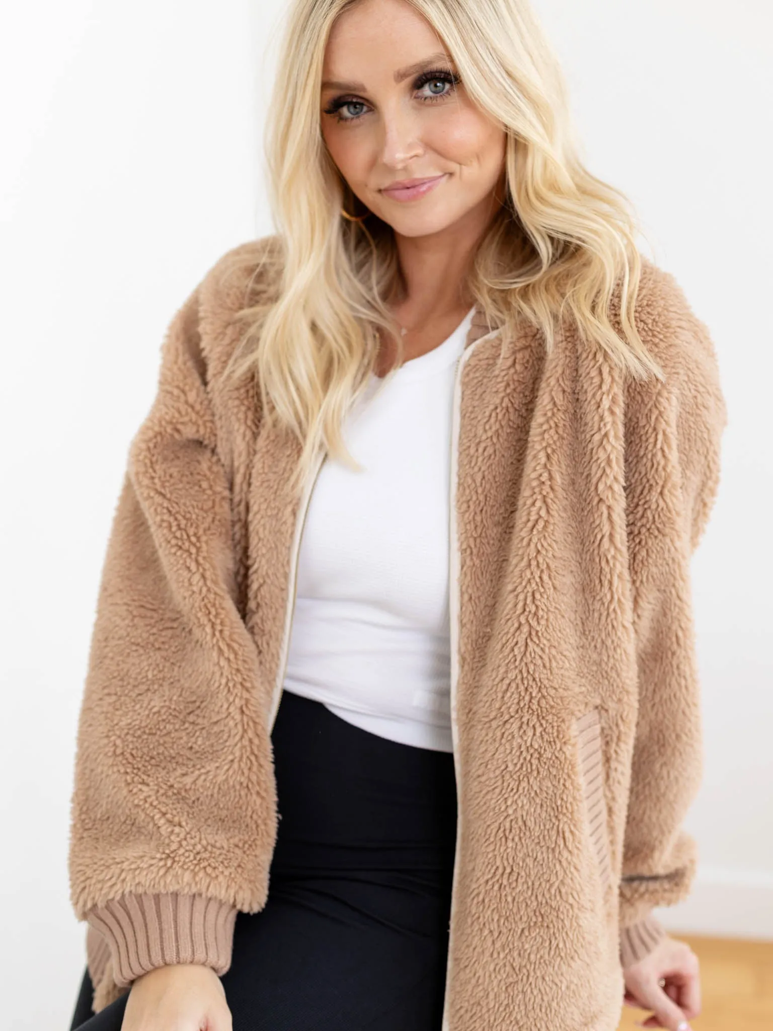 Varley Ella Longline Sherpa Bomber