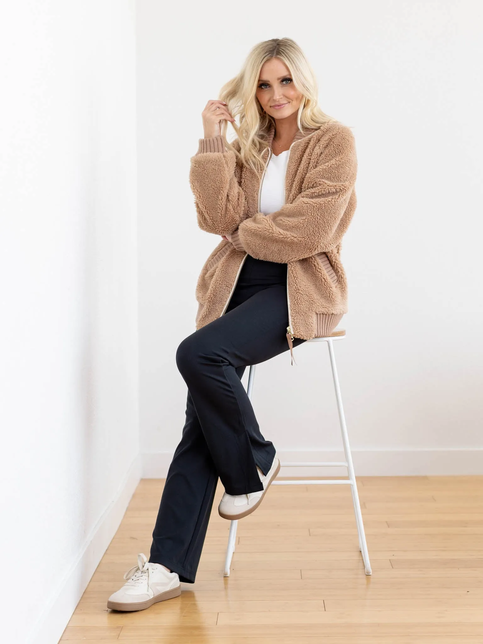 Varley Ella Longline Sherpa Bomber