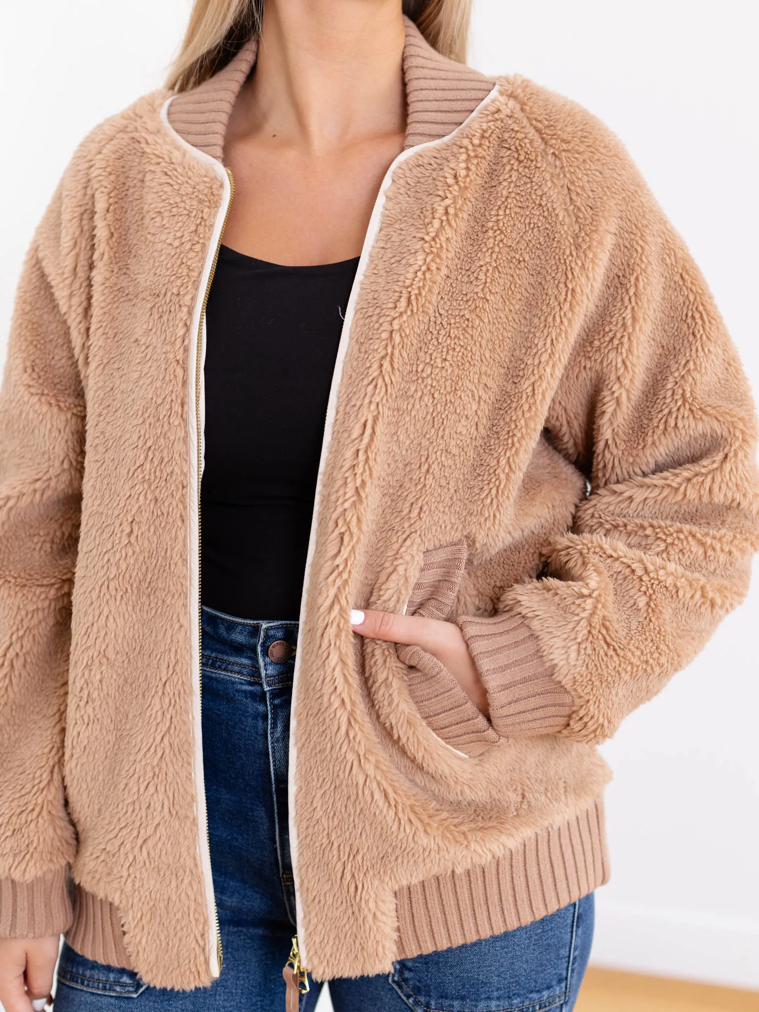 Varley Ella Longline Sherpa Bomber